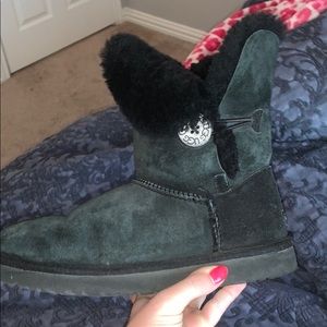 Black UGG amazing condition